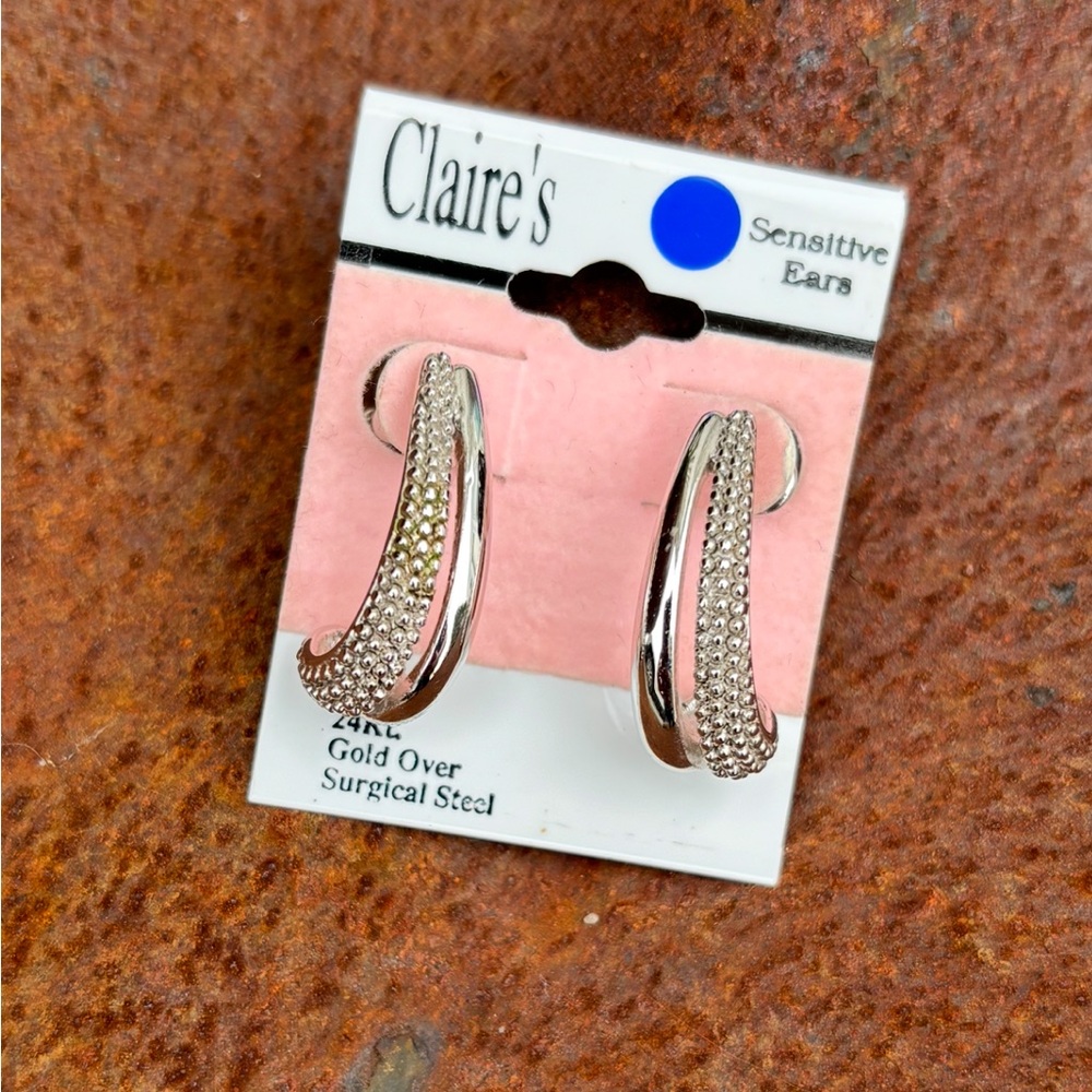 New, Y2K, Claire’s, 24kt White Gold Over Surgical Steel, Half Hoop, Earrings